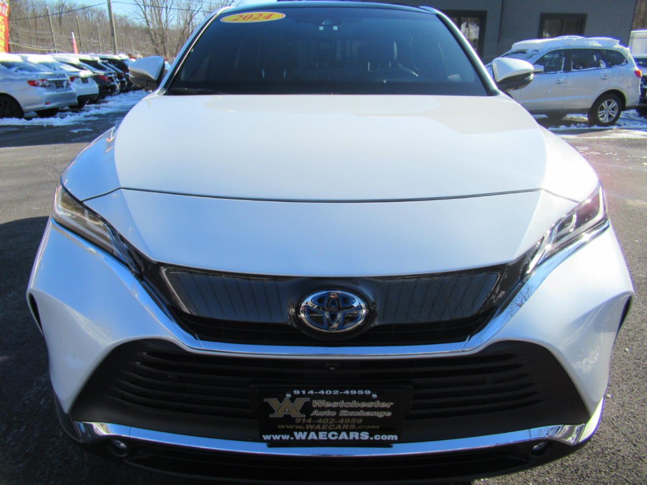 Toyota Venza LE 2024