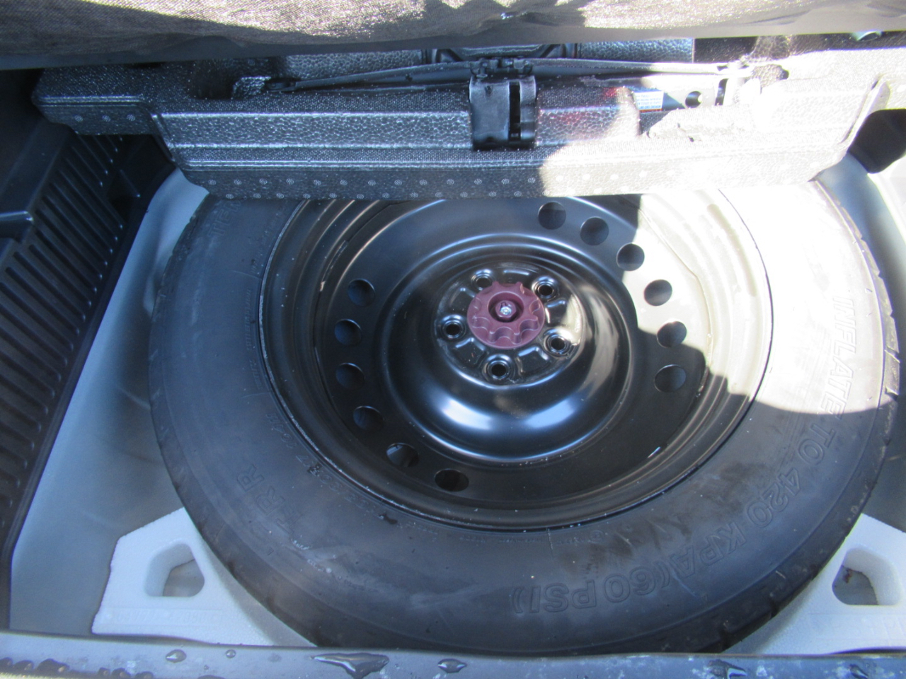 Toyota Venza LE 2024