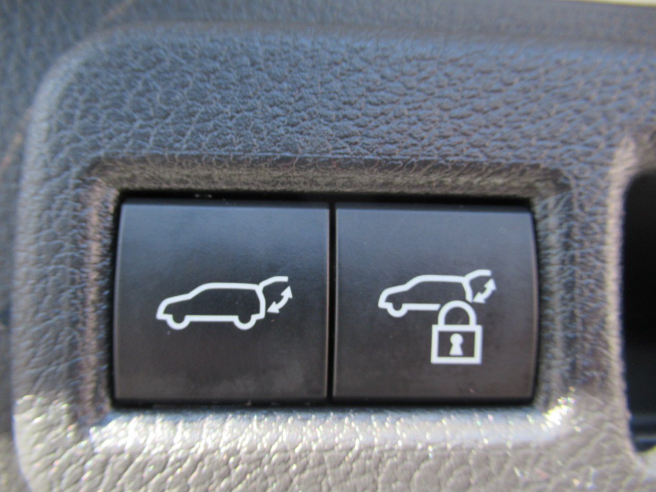 Toyota Venza LE 2024