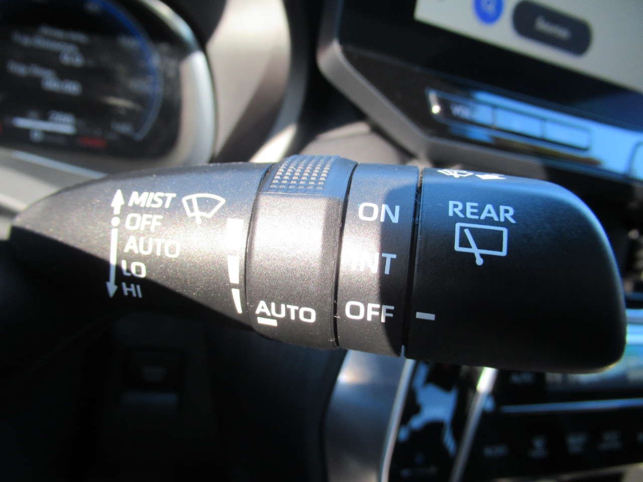 Toyota Venza LE 2024