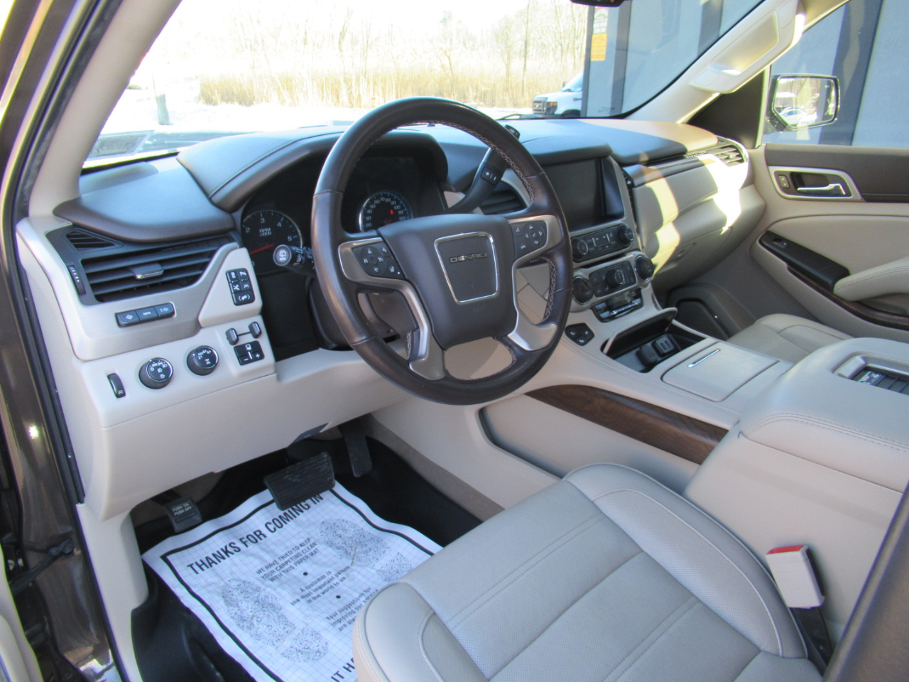 GMC Yukon Denali 4WD 2019