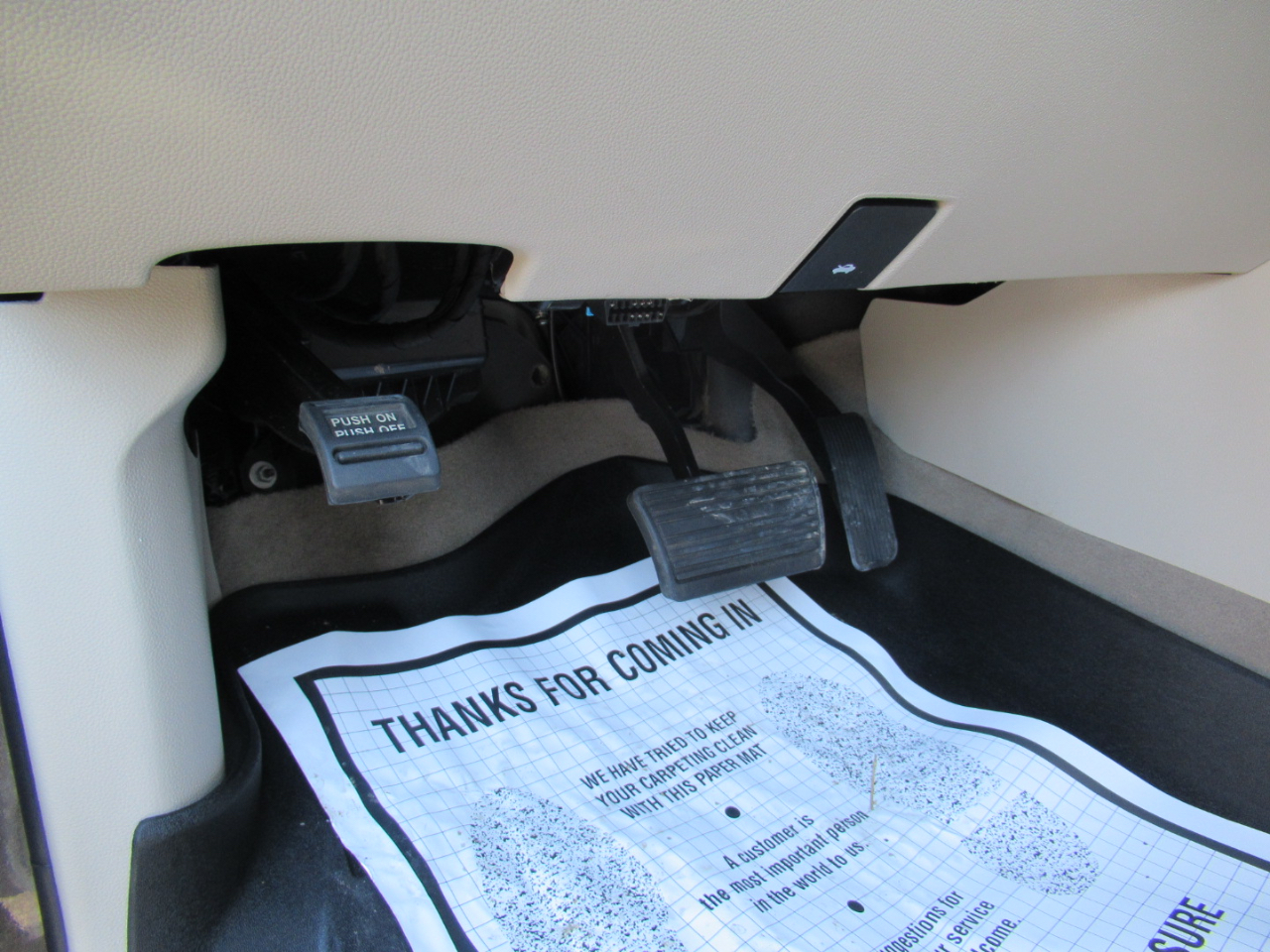 GMC Yukon Denali 4WD 2019