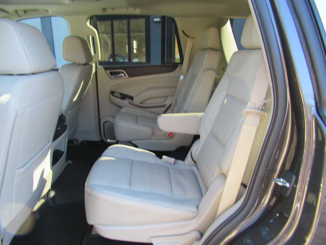 GMC Yukon Denali 4WD 2019