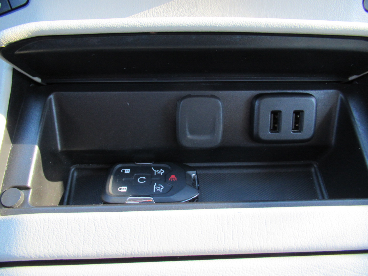 GMC Yukon Denali 4WD 2019