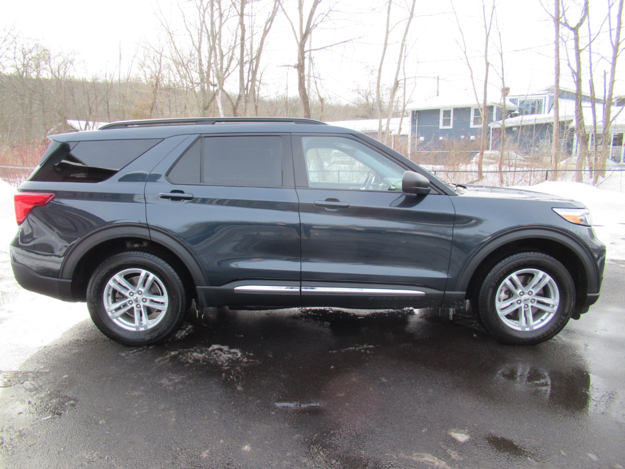 Ford Explorer XLT AWD 2022