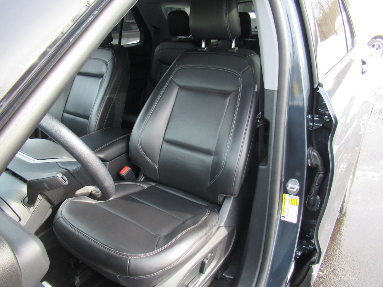 Ford Explorer XLT AWD 2022