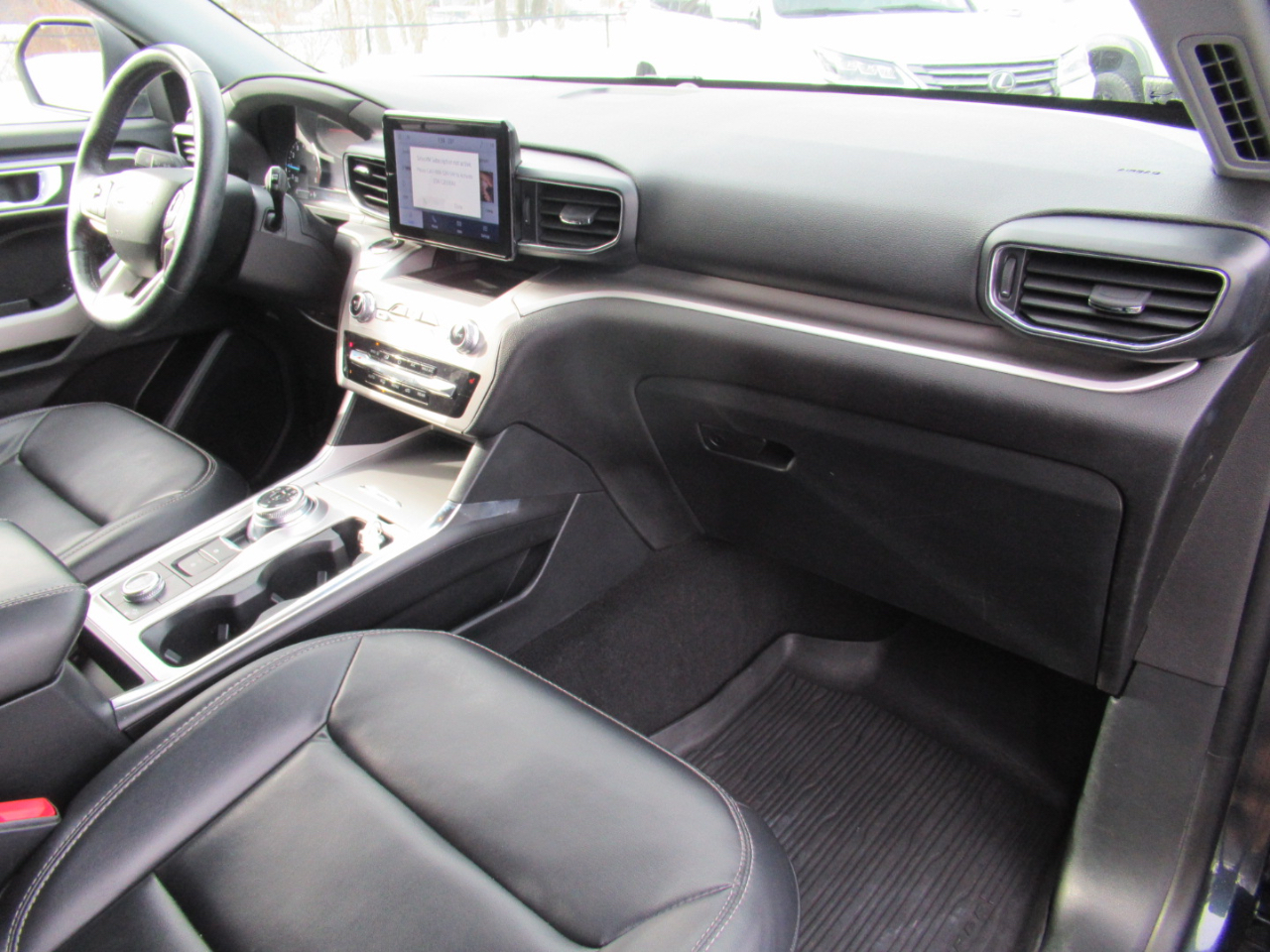 Ford Explorer XLT AWD 2022