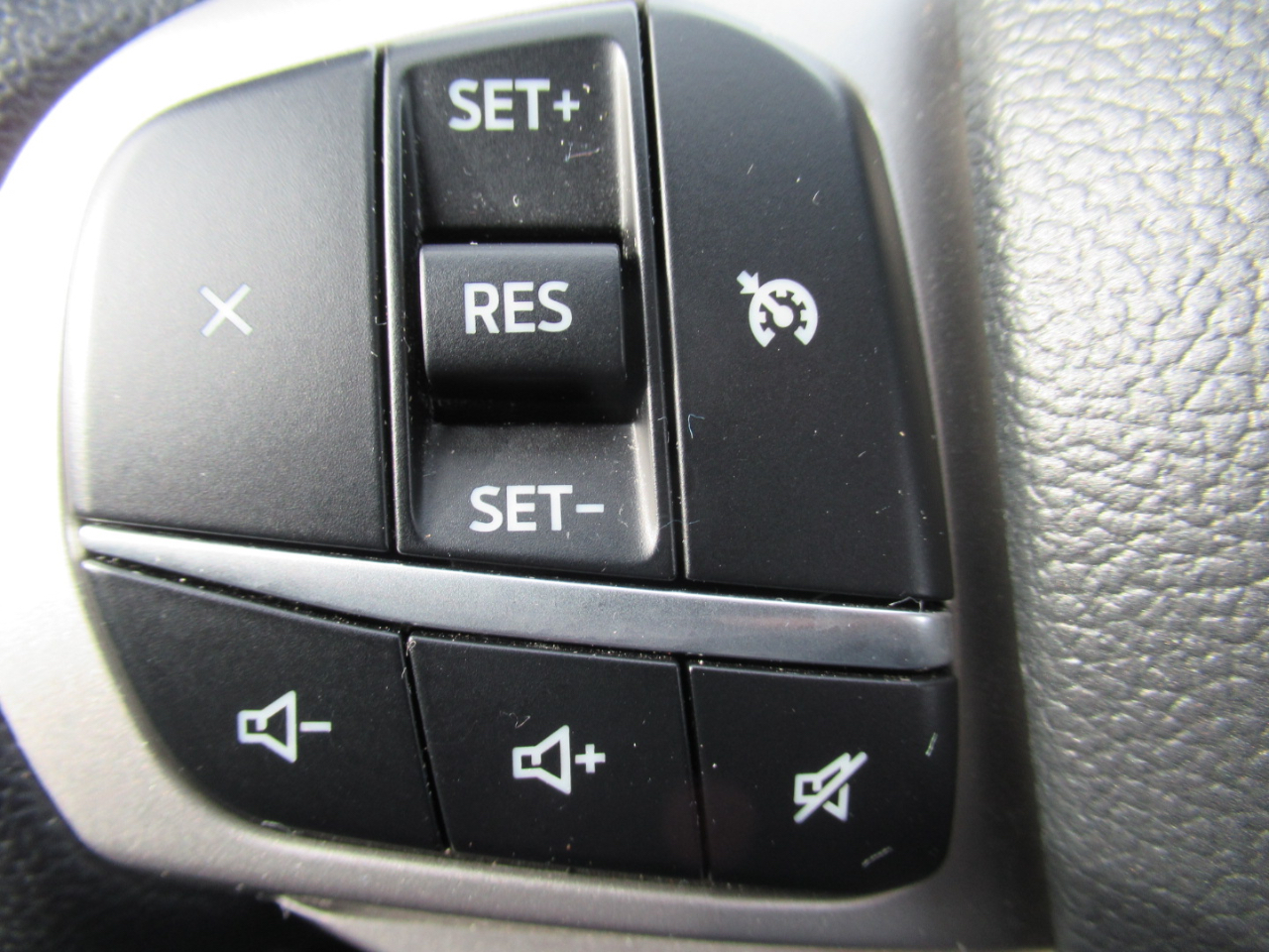 Ford Explorer XLT AWD 2022