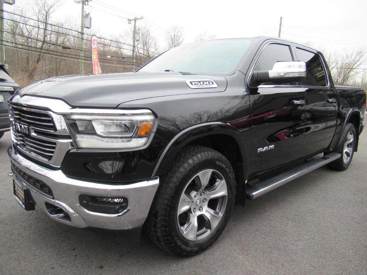 RAM 1500 Laramie Crew Cab SWB 4WD 2021