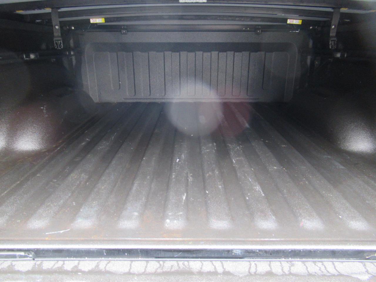 RAM 1500 Laramie Crew Cab SWB 4WD 2021