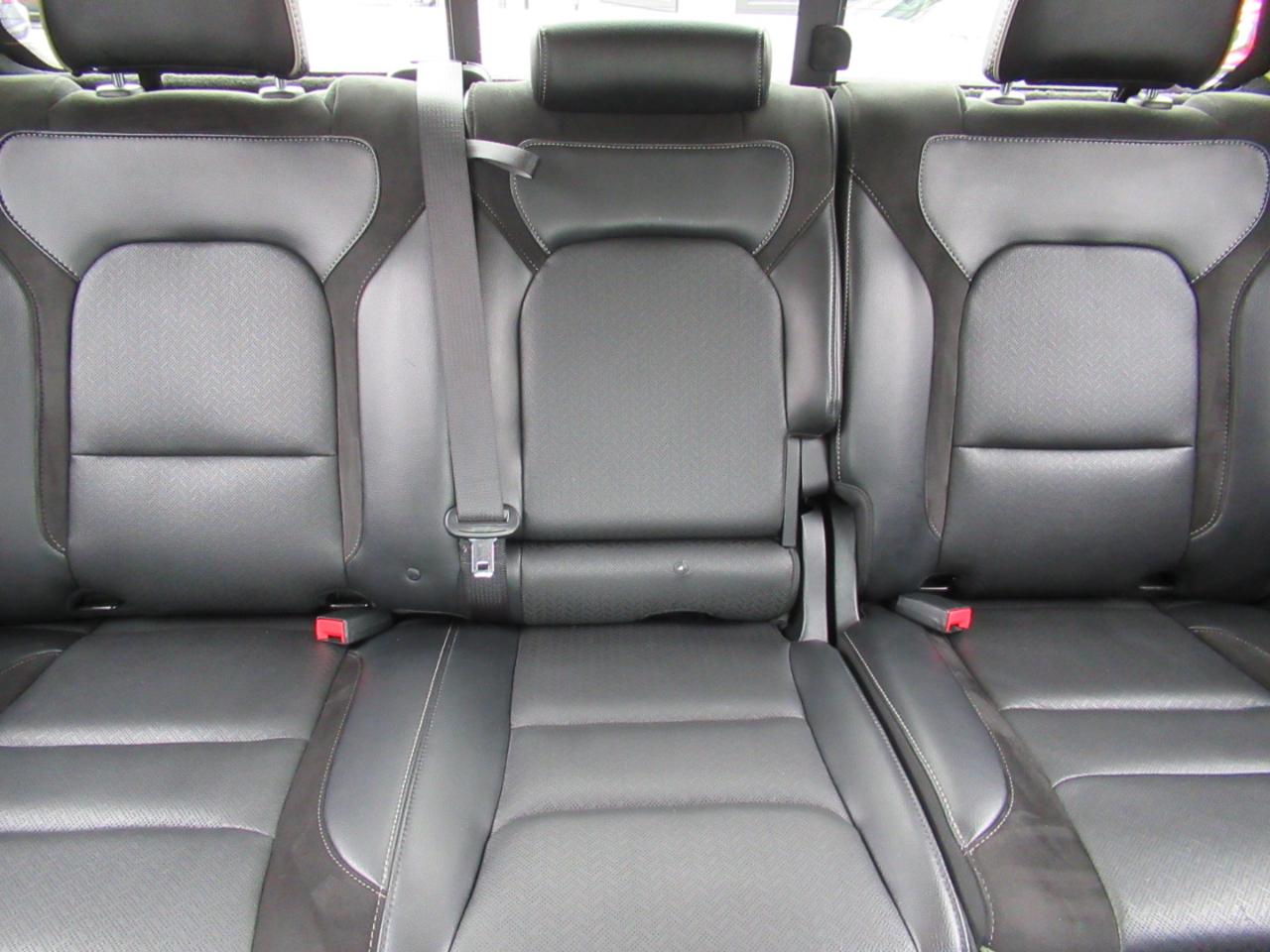 RAM 1500 Laramie Crew Cab SWB 4WD 2021