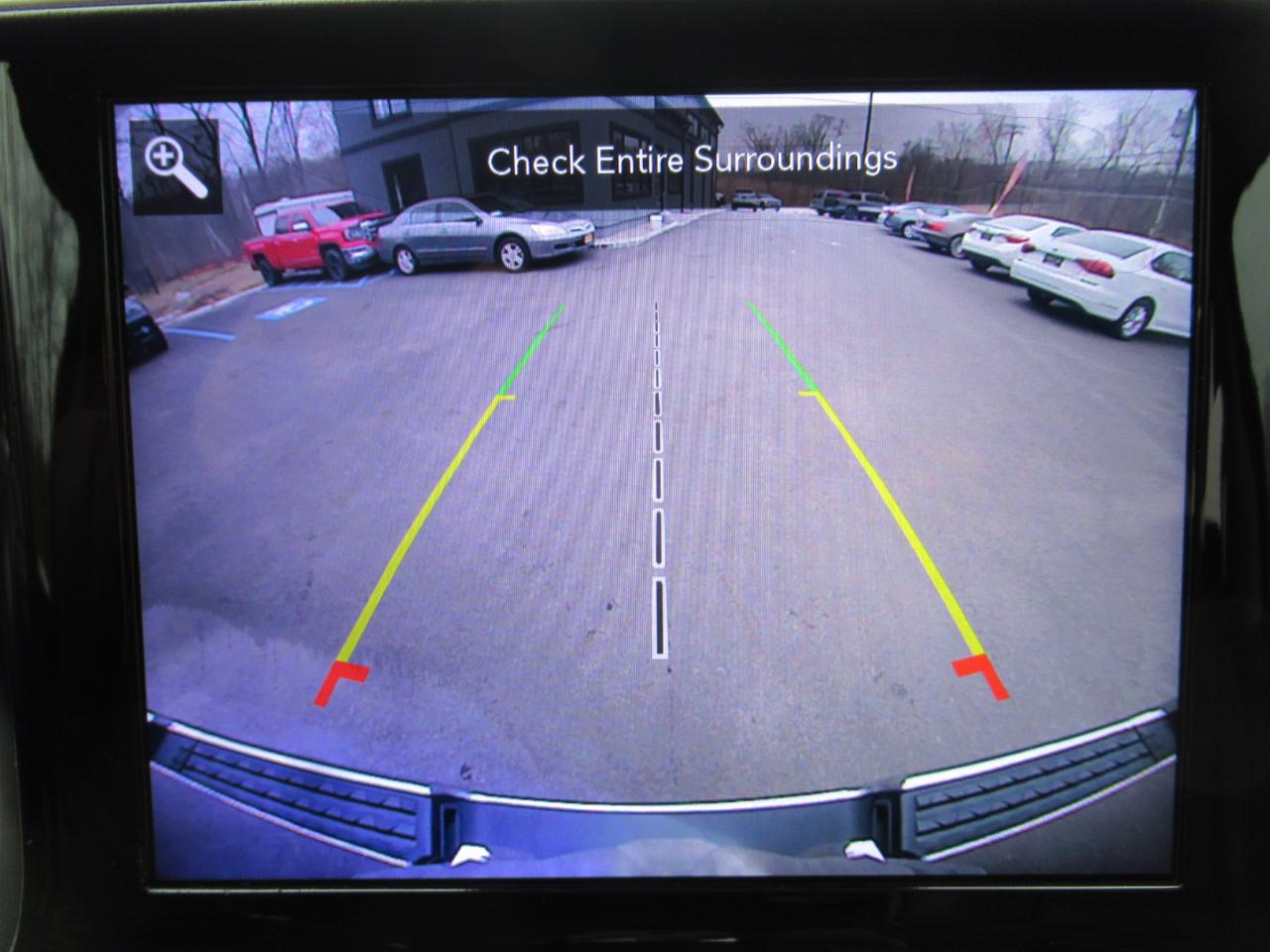 RAM 1500 Laramie Crew Cab SWB 4WD 2021