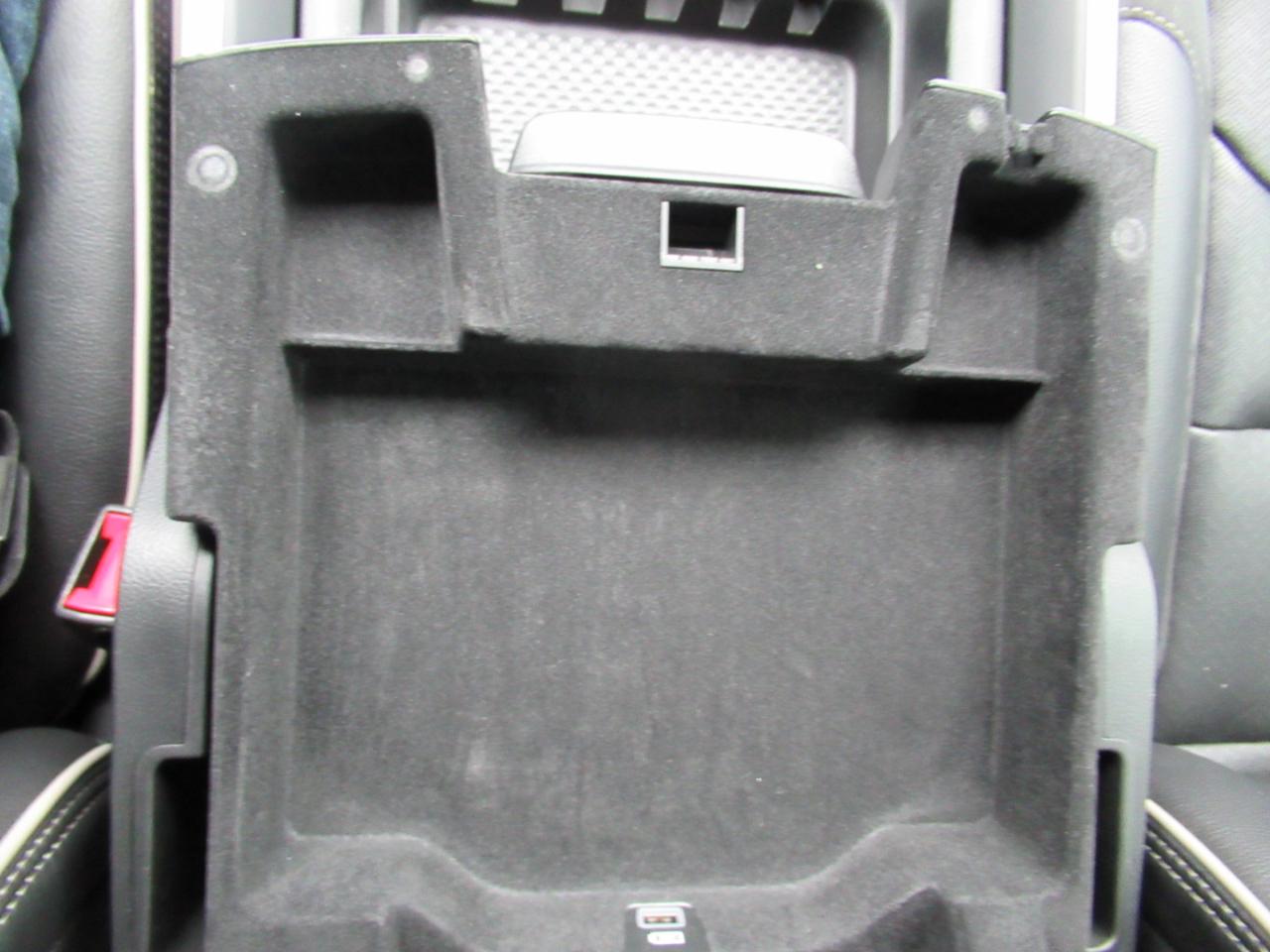 RAM 1500 Laramie Crew Cab SWB 4WD 2021