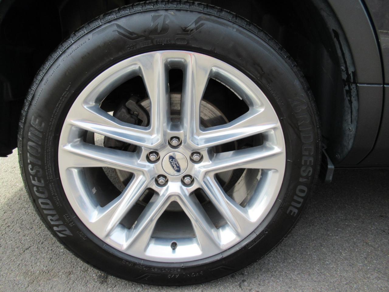 Ford Explorer XLT 4WD 2017