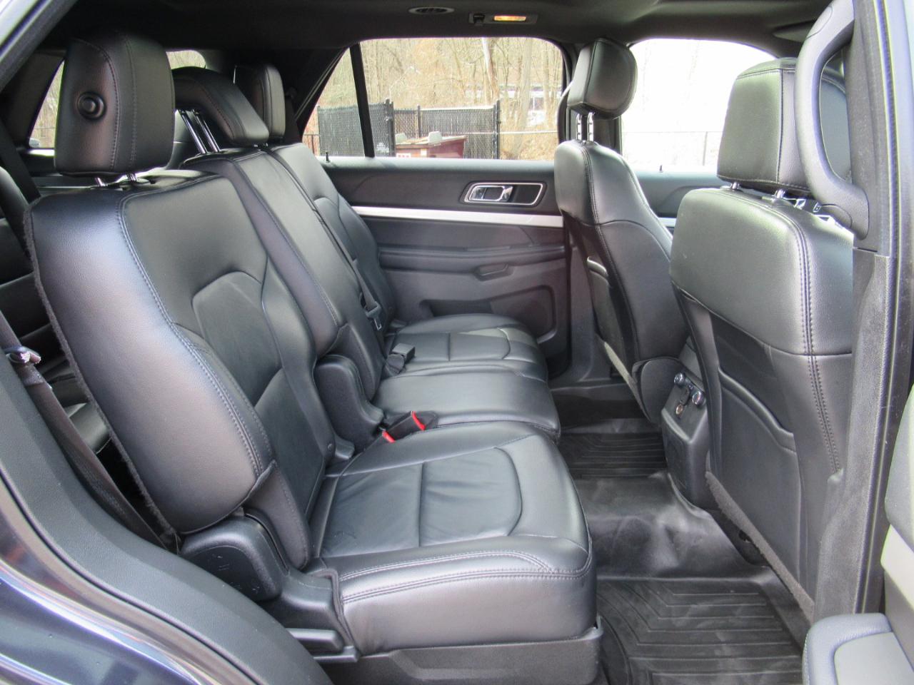 Ford Explorer XLT 4WD 2017