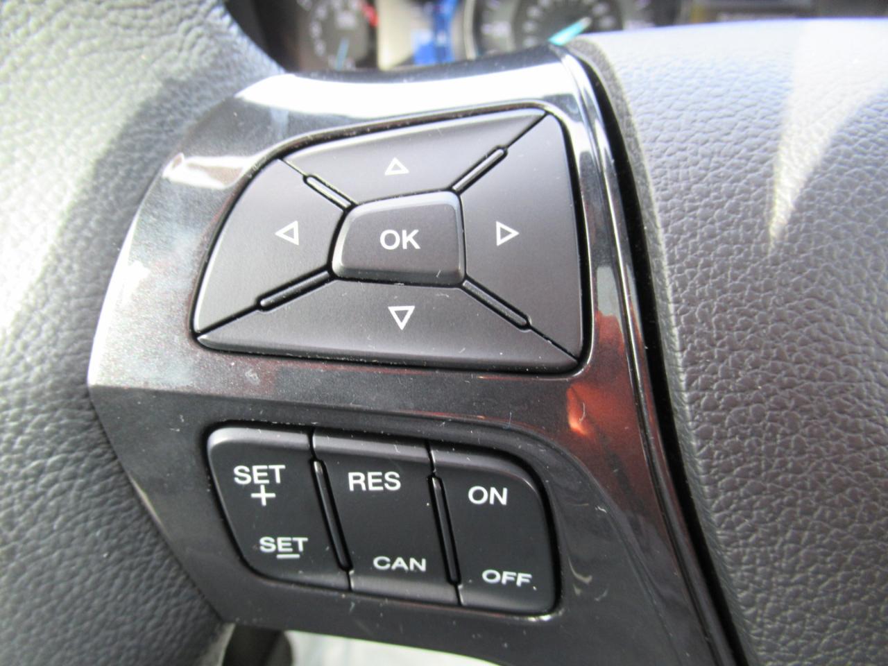 Ford Explorer XLT 4WD 2017