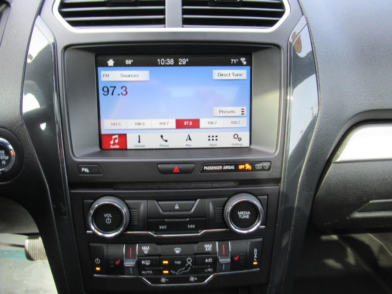 Ford Explorer XLT 4WD 2017