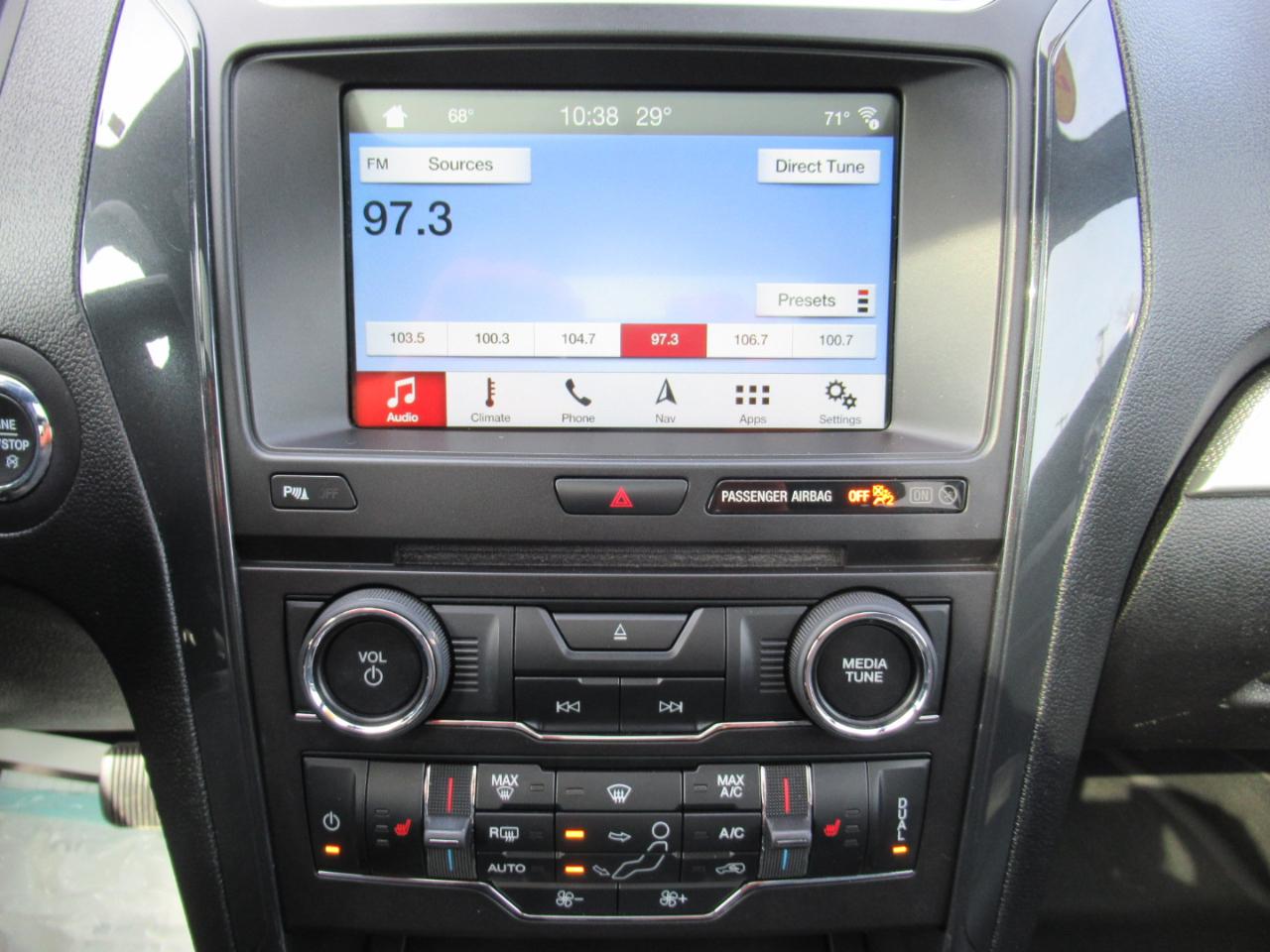 Ford Explorer XLT 4WD 2017