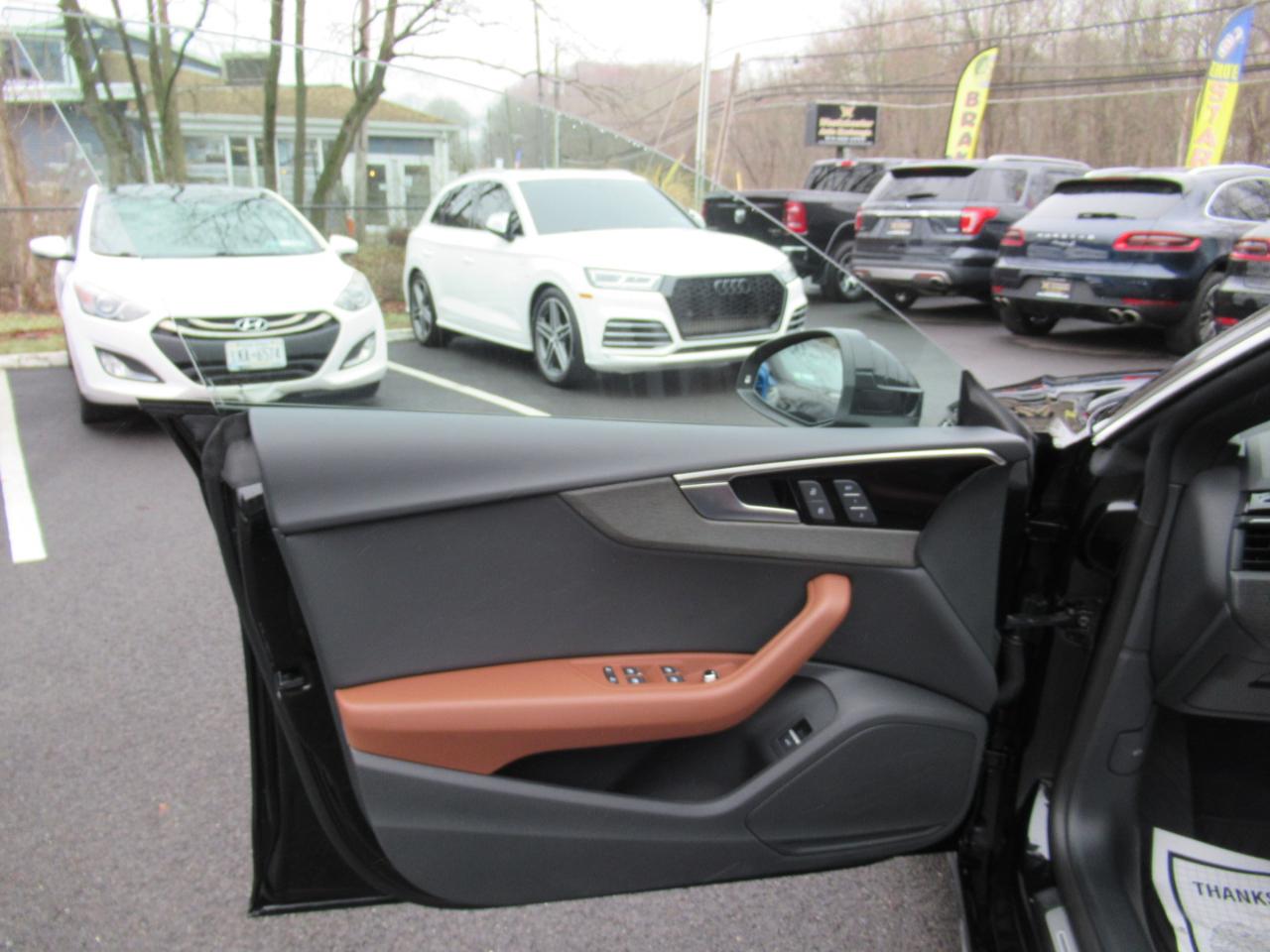 Audi A5 Premium Plus S line 45 TFSII quattro 2024