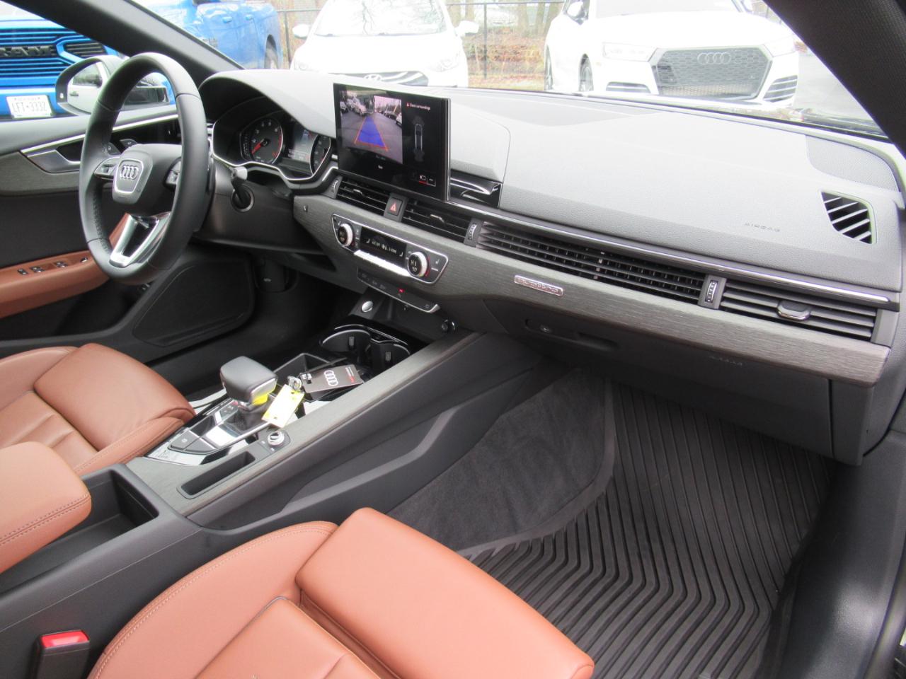 Audi A5 Premium Plus S line 45 TFSII quattro 2024