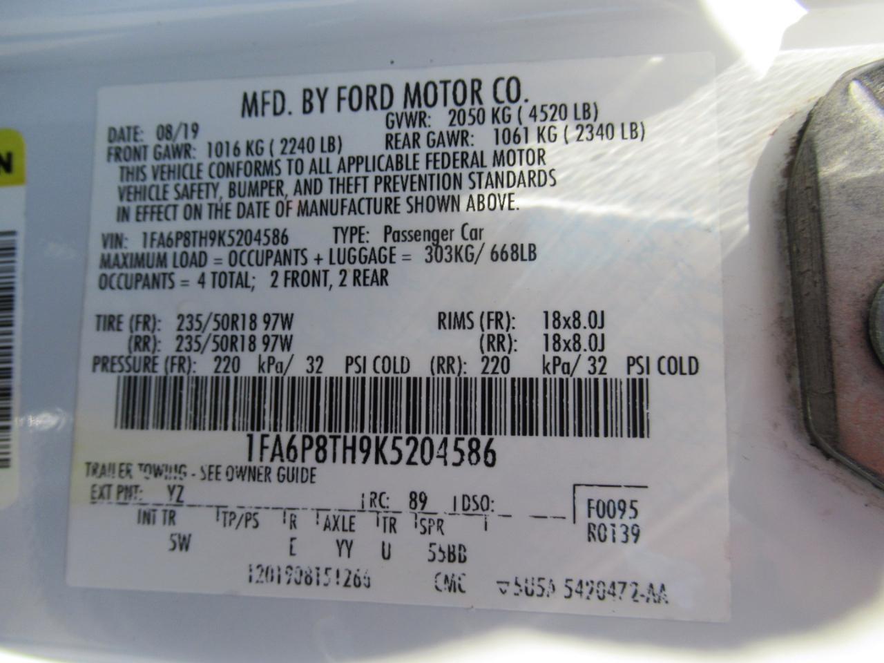 Ford Mustang EcoBoost Coupe 2019