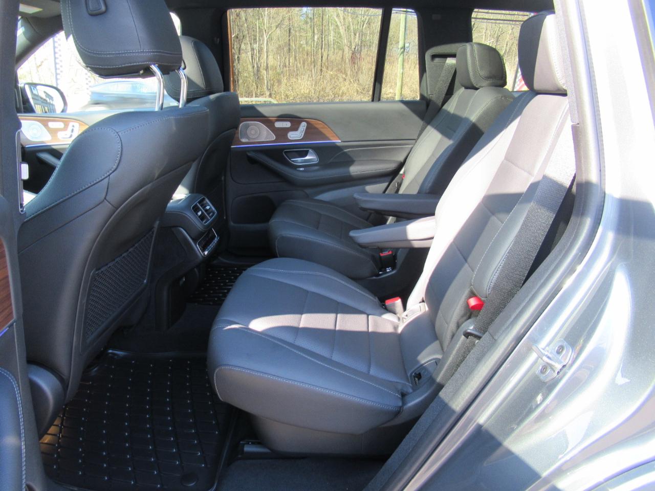 Mercedes-Benz GLS-Class GLS450 4MATIC 2025