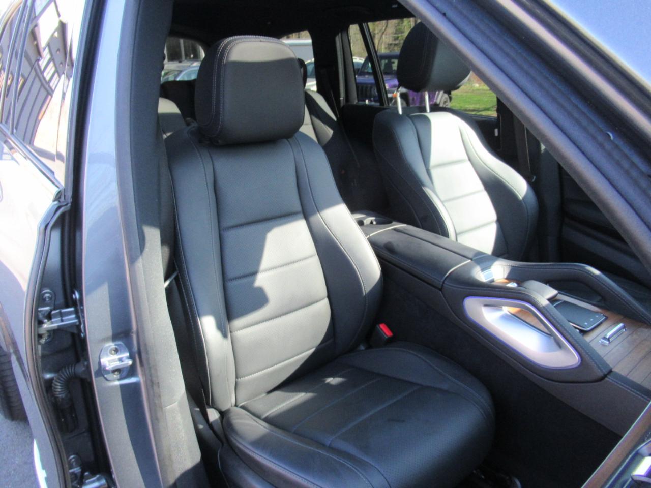 Mercedes-Benz GLS-Class GLS450 4MATIC 2025