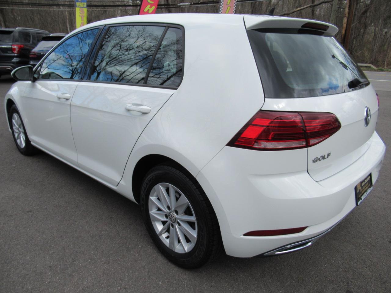 Volkswagen Golf TSI S 6A 2018