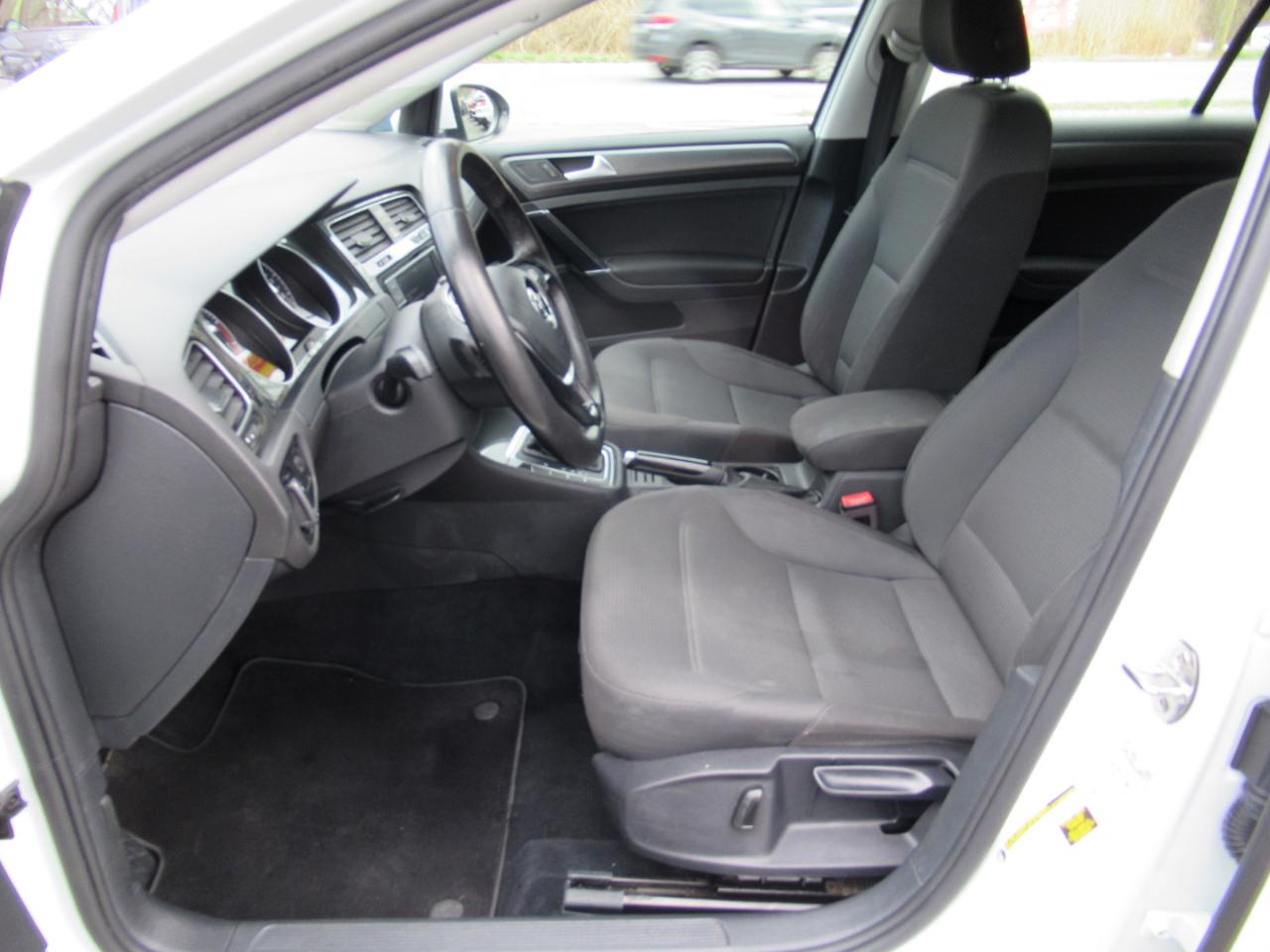 Volkswagen Golf TSI S 6A 2018