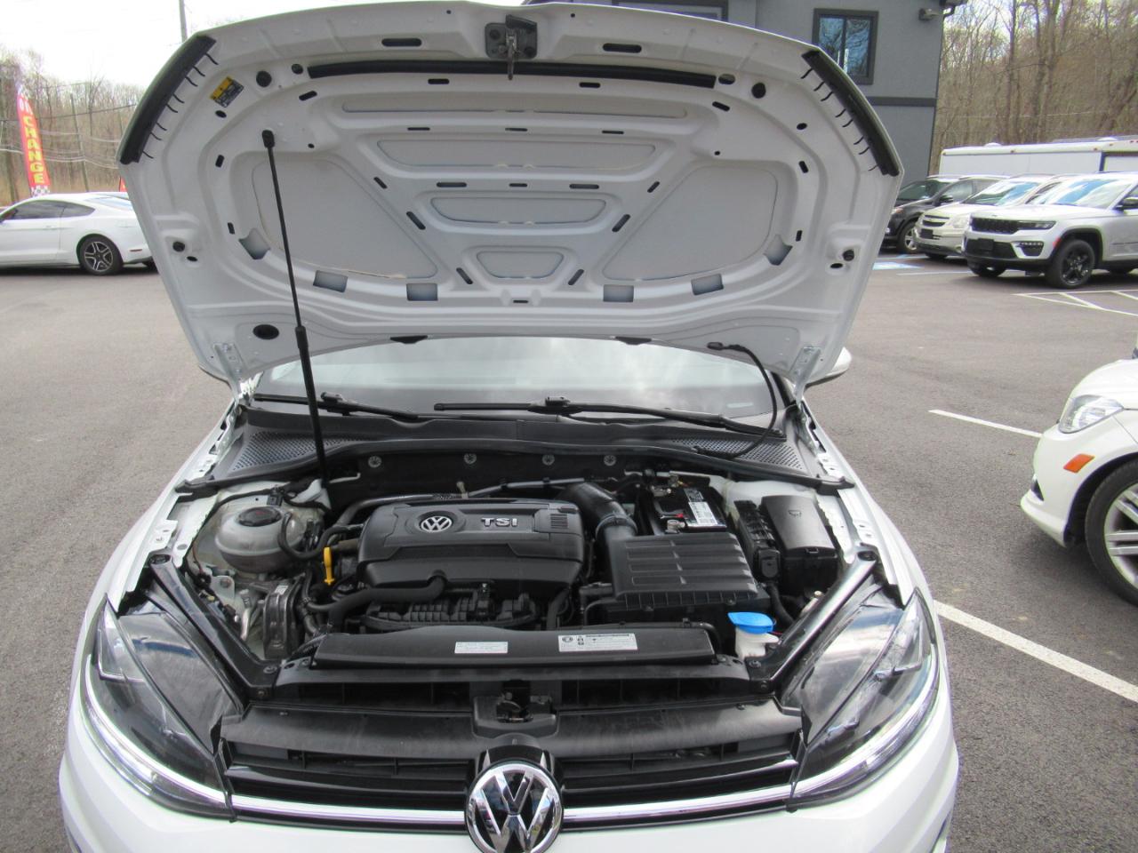 Volkswagen Golf TSI S 6A 2018