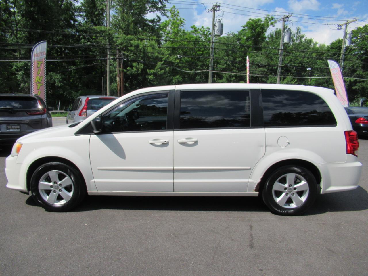 Dodge Grand Caravan SE 2013