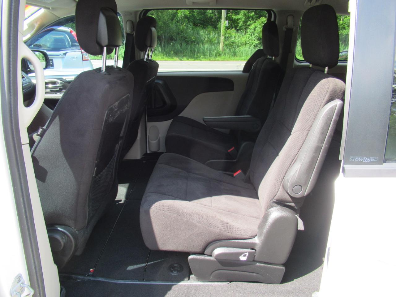 Dodge Grand Caravan SE 2013