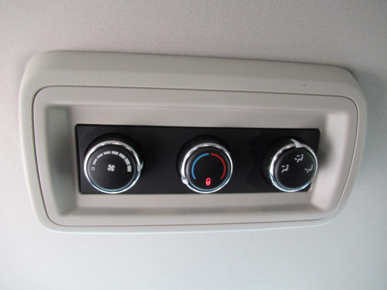 Dodge Grand Caravan SE 2013