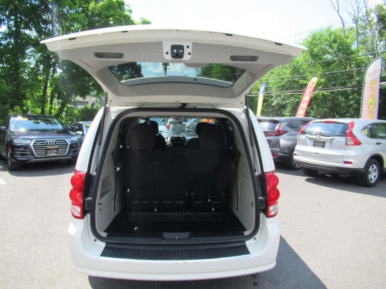 Dodge Grand Caravan SE 2013