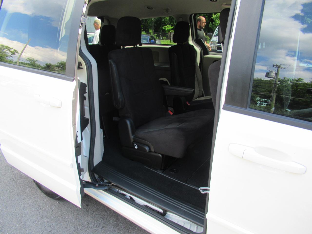 Dodge Grand Caravan SE 2013