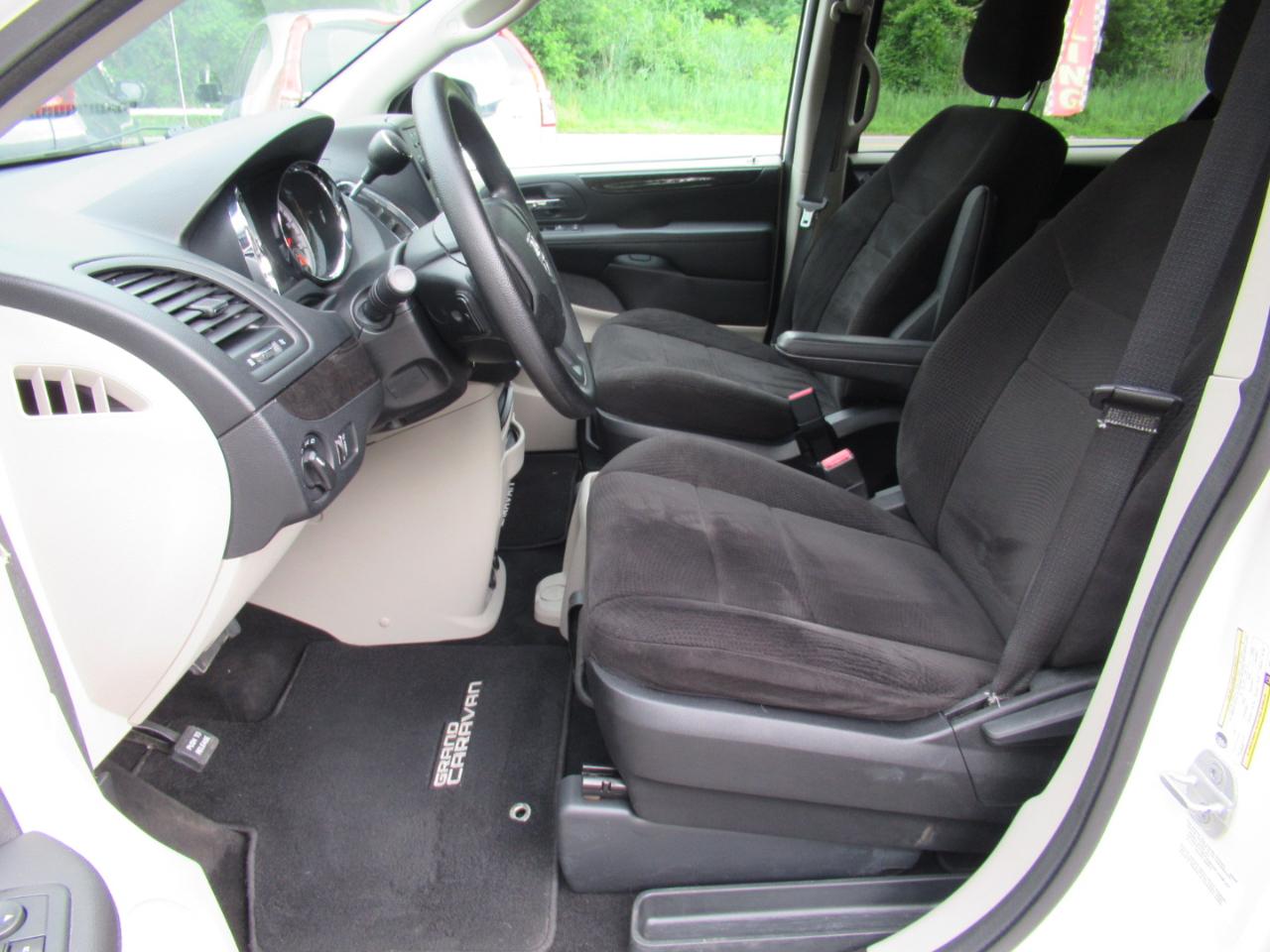 2013 Dodge Grand Caravan SE - Photo 16