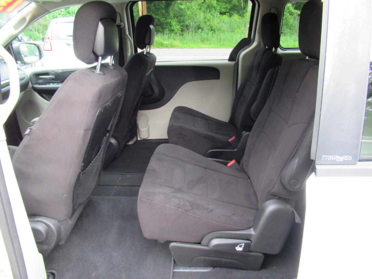 2013 Dodge Grand Caravan SE - Photo 19