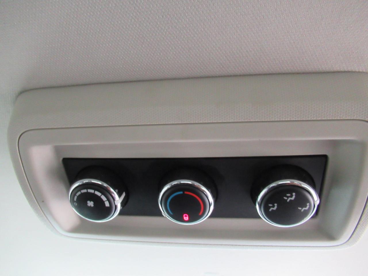 2013 Dodge Grand Caravan SE - Photo 33