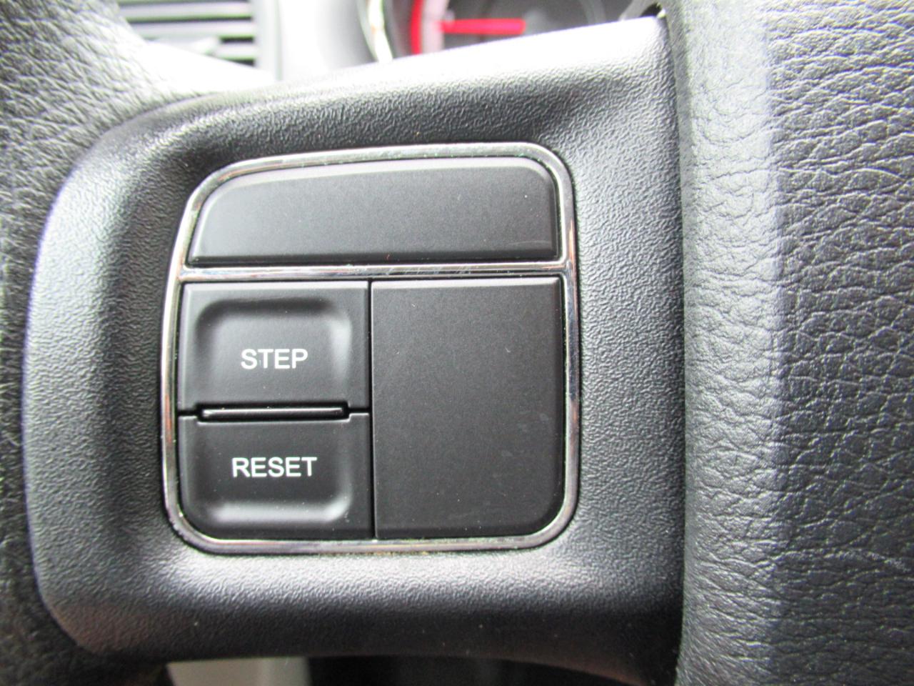 2013 Dodge Grand Caravan SE - Photo 37