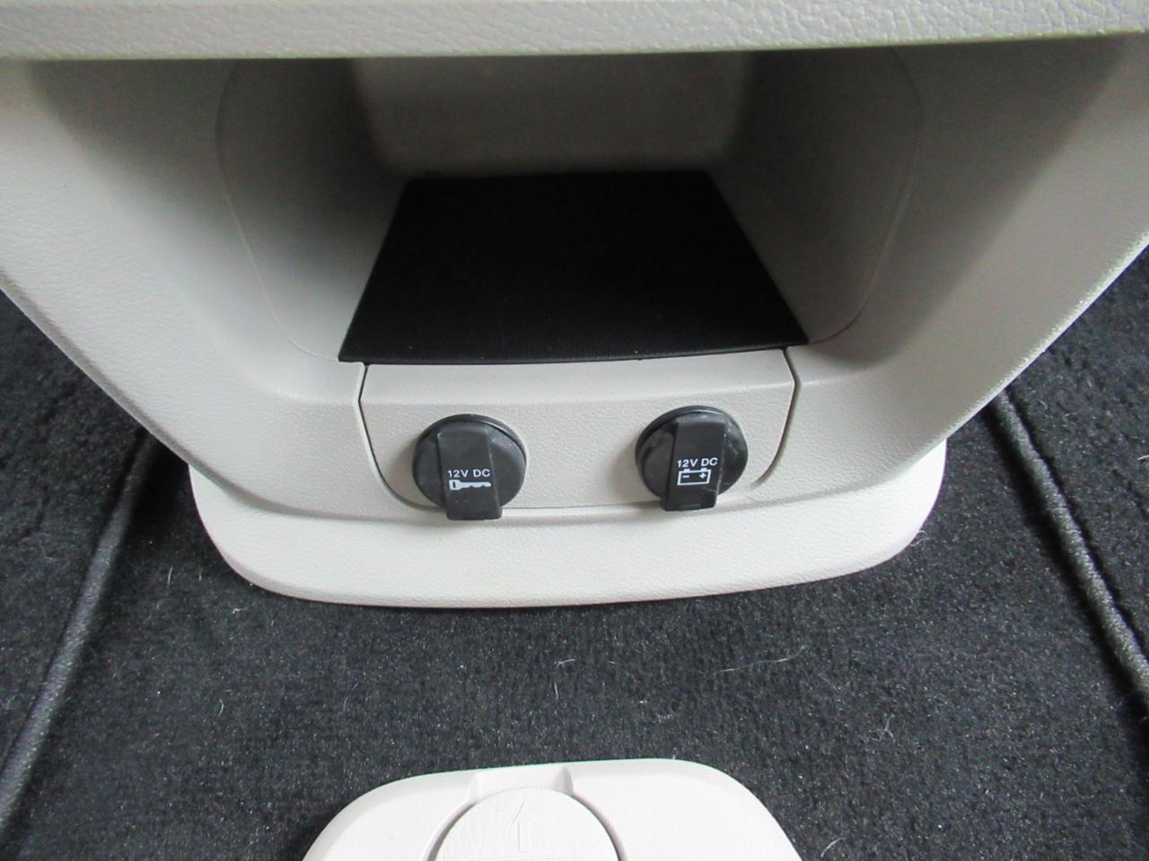 2013 Dodge Grand Caravan SE - Photo 44