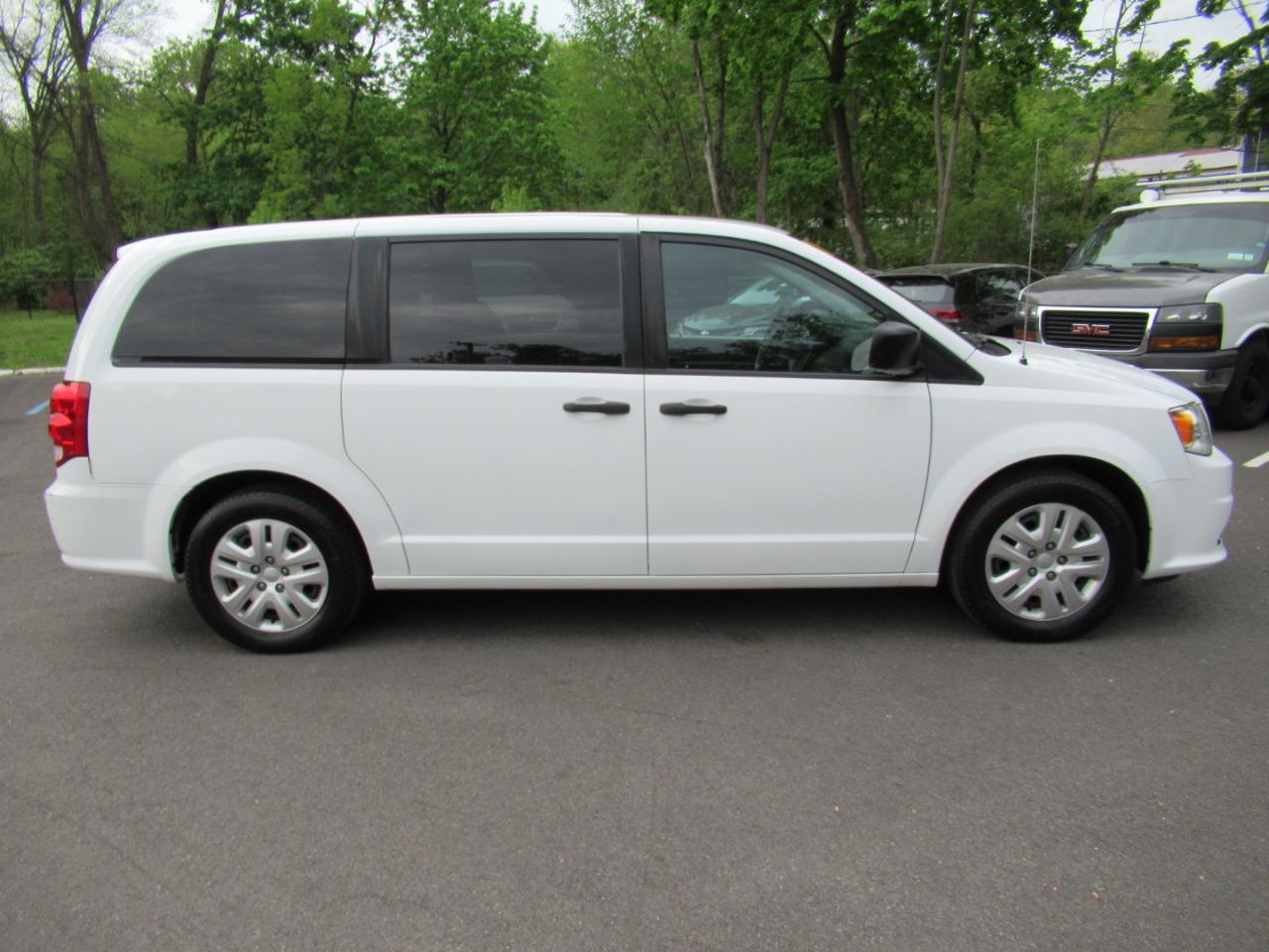 Dodge Grand Caravan SE 2019