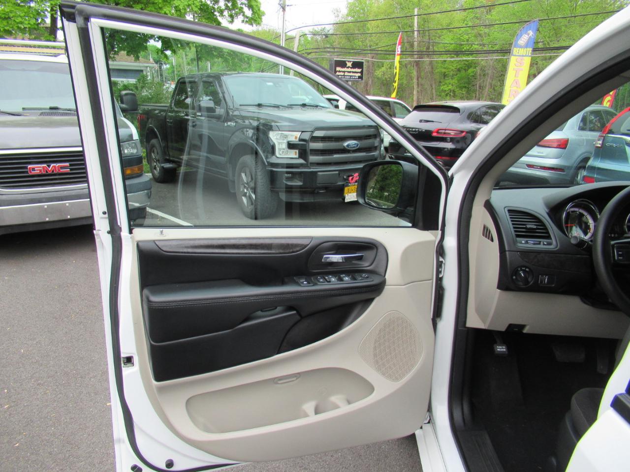 Dodge Grand Caravan SE 2019