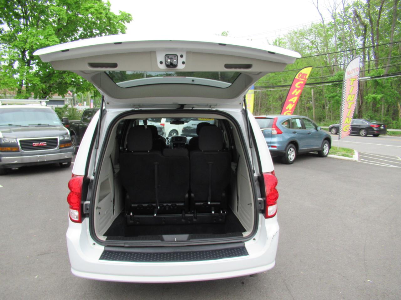 Dodge Grand Caravan SE 2019