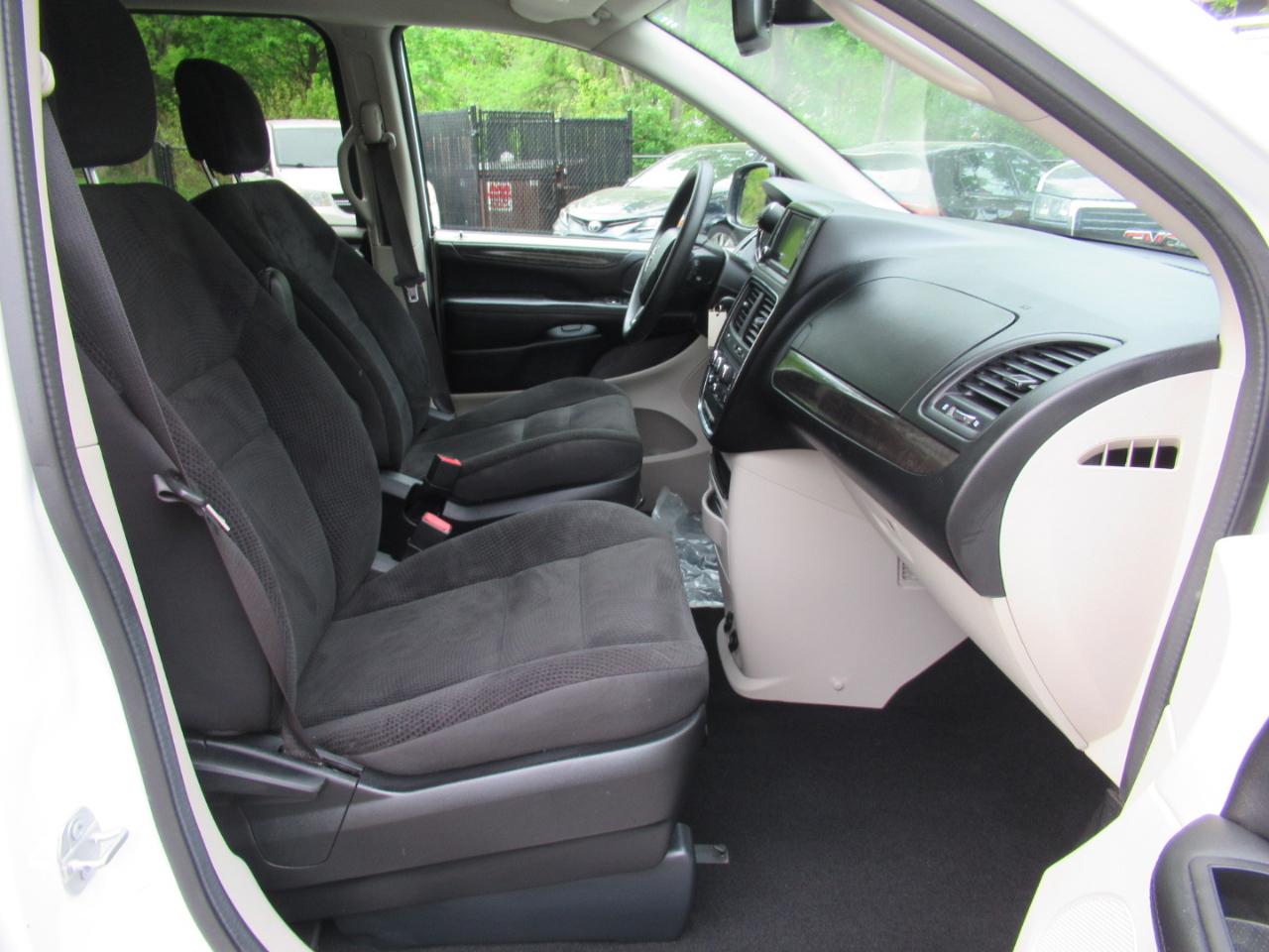 Dodge Grand Caravan SE 2019