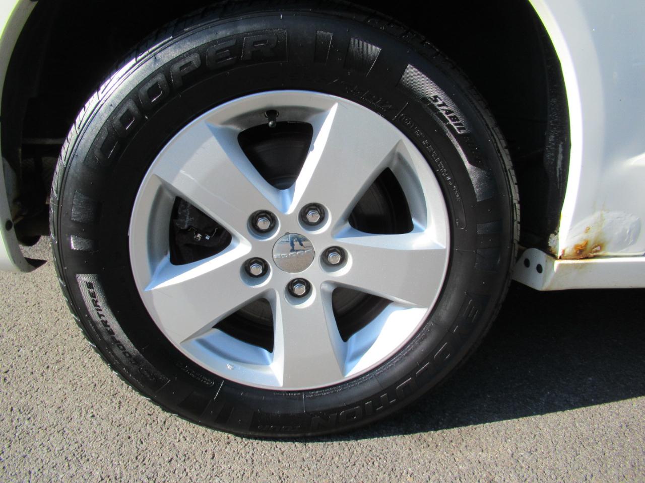 Dodge Grand Caravan SE 2013