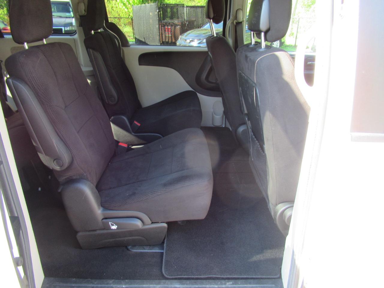Dodge Grand Caravan SE 2013