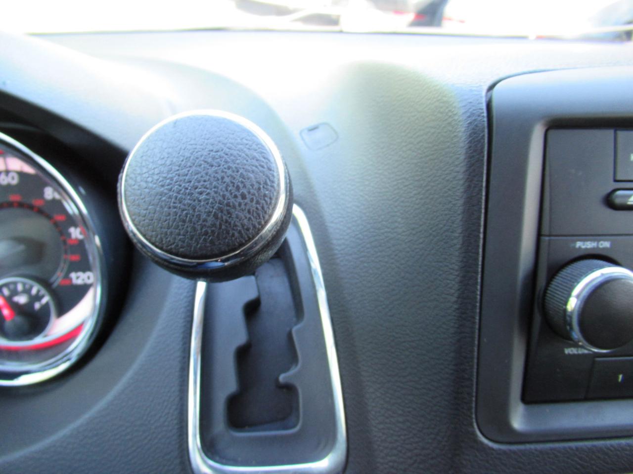 Dodge Grand Caravan SE 2013