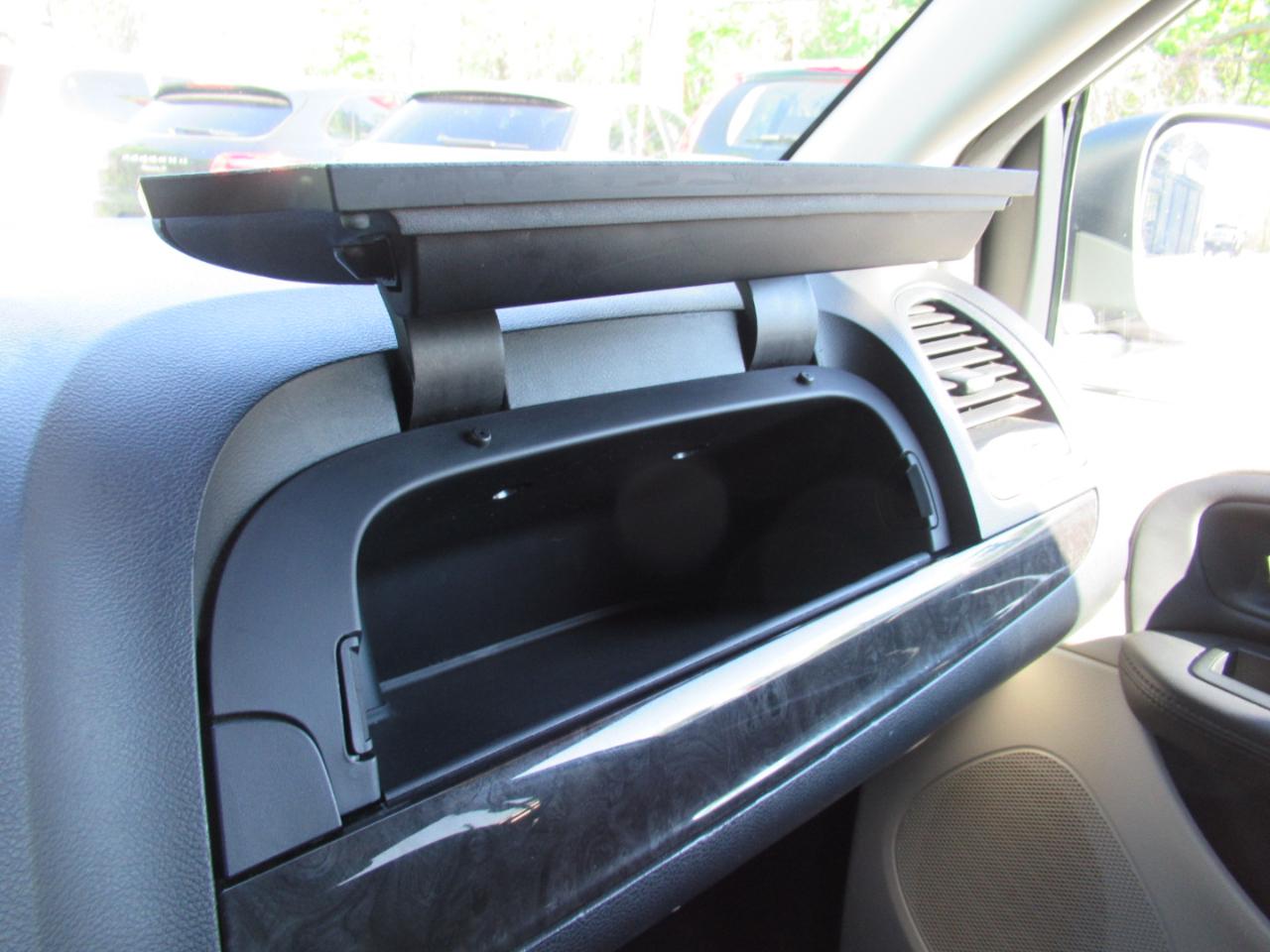Dodge Grand Caravan SE 2013