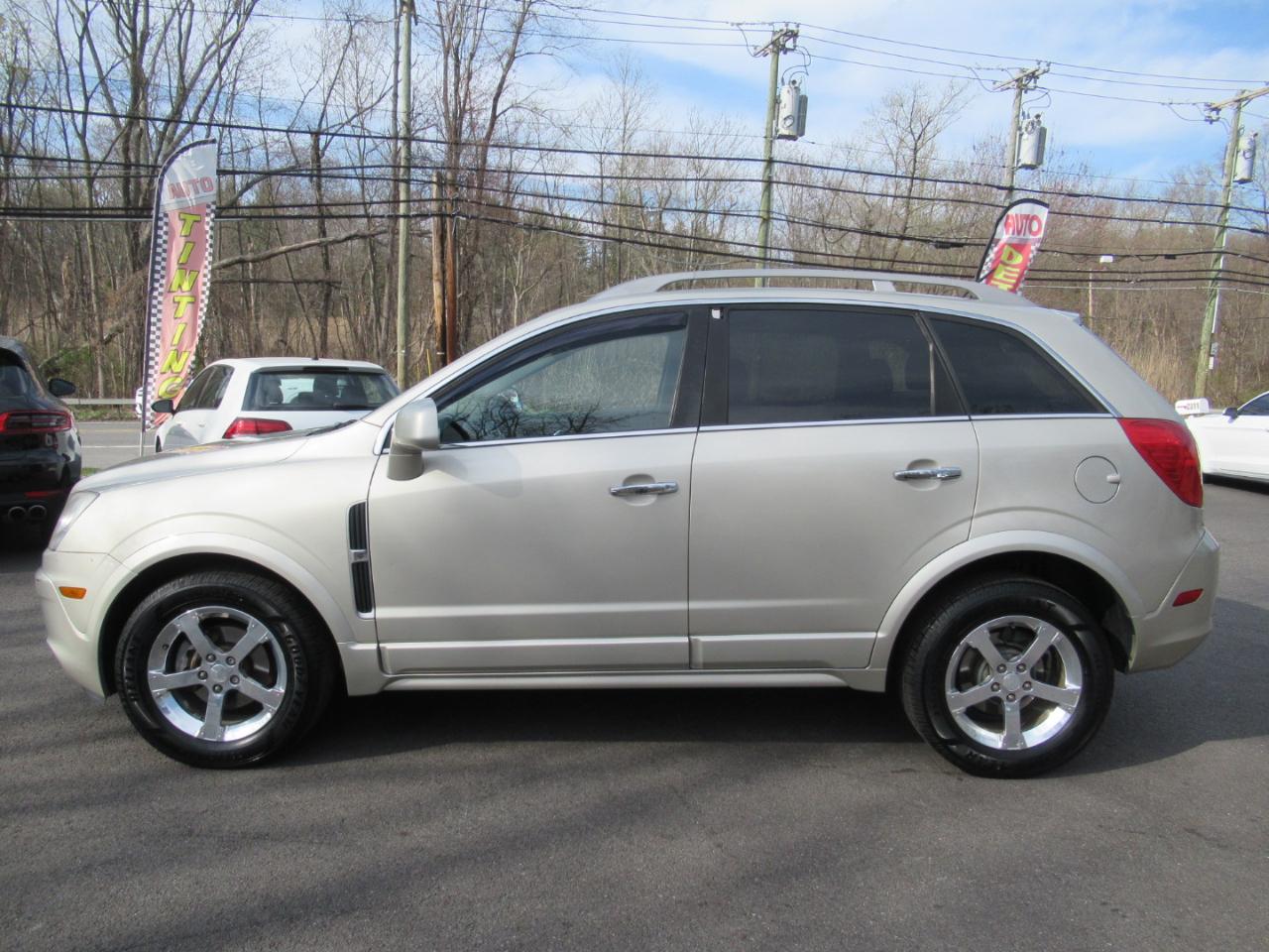 Chevrolet Captiva Sport 1LT FWD 2013
