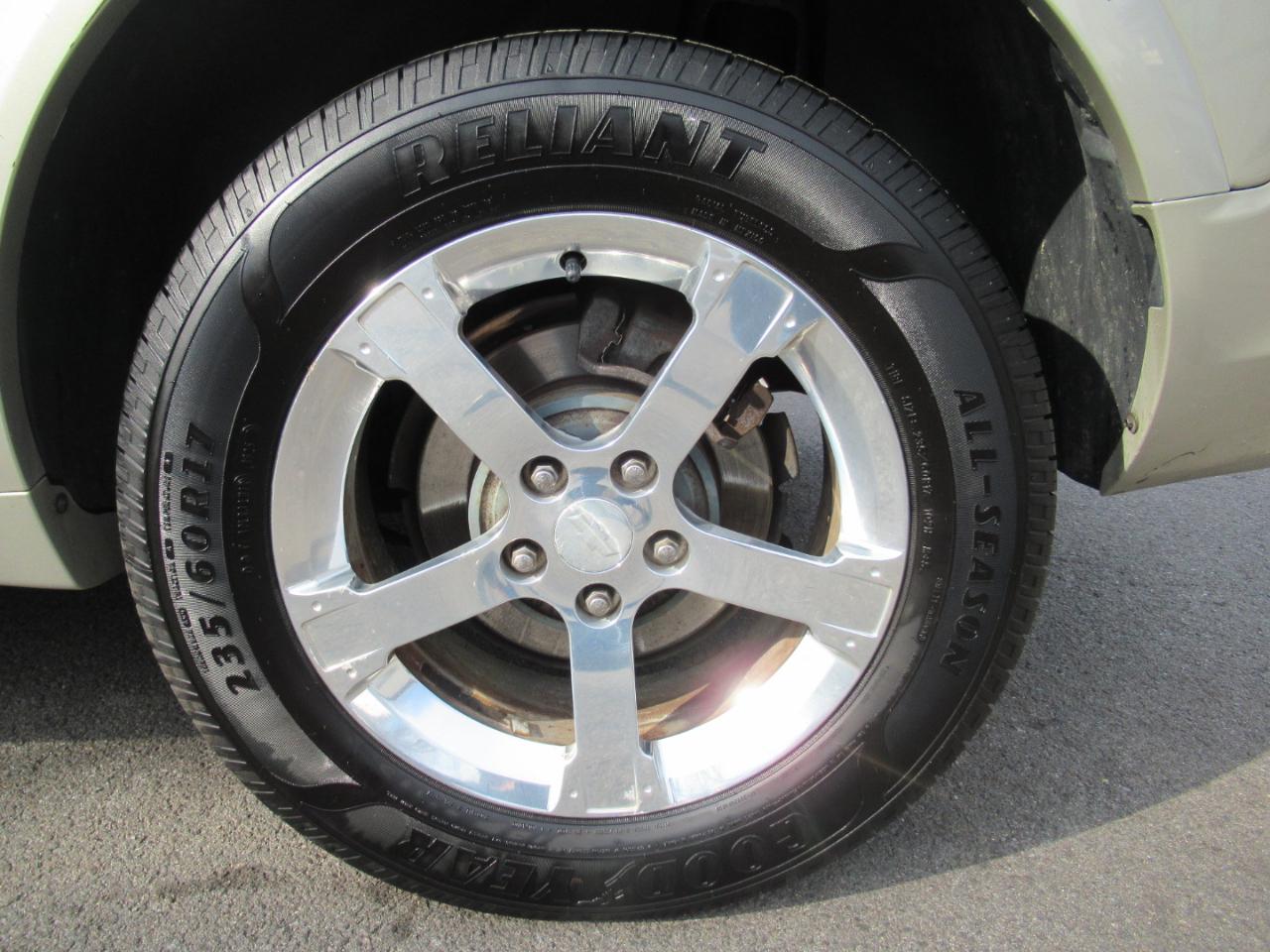 Chevrolet Captiva Sport 1LT FWD 2013